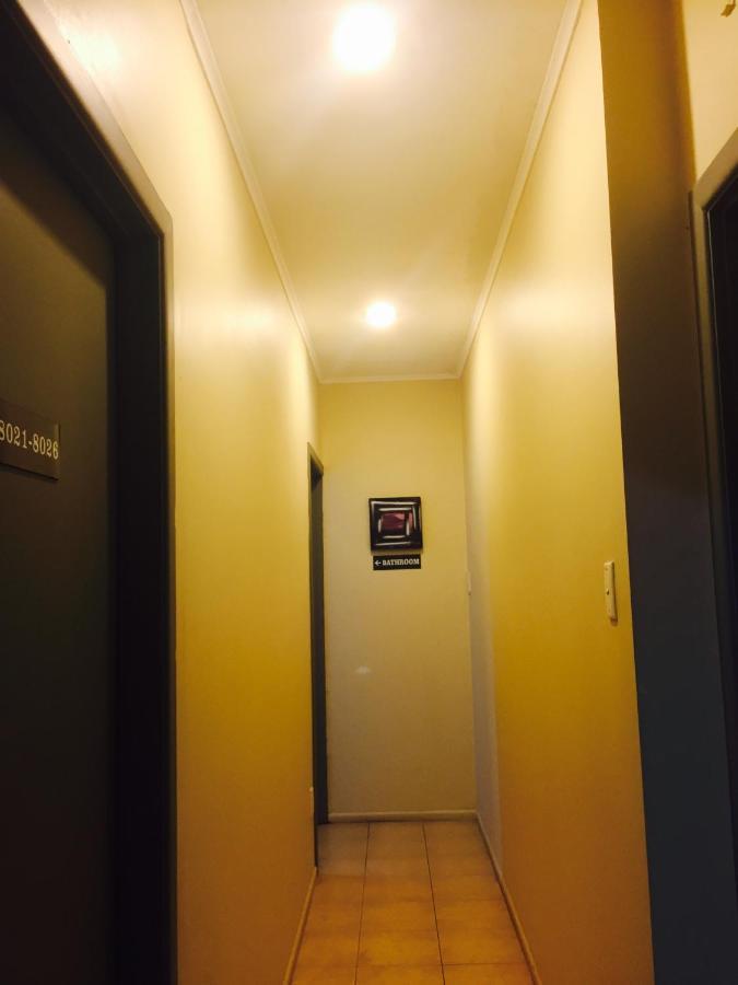 Albergue Kiwi Airport Backpackers Auckland Exterior foto