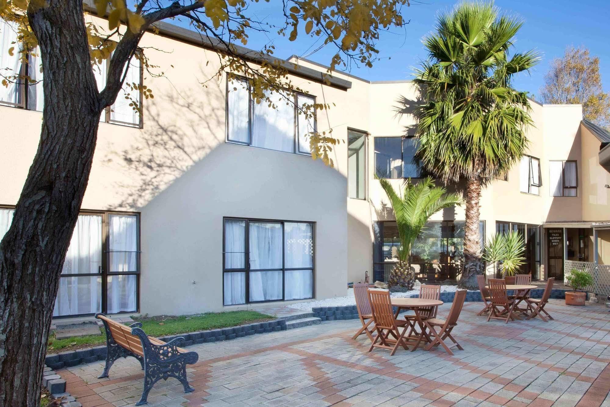 Albergue Kiwi Airport Backpackers Auckland Exterior foto